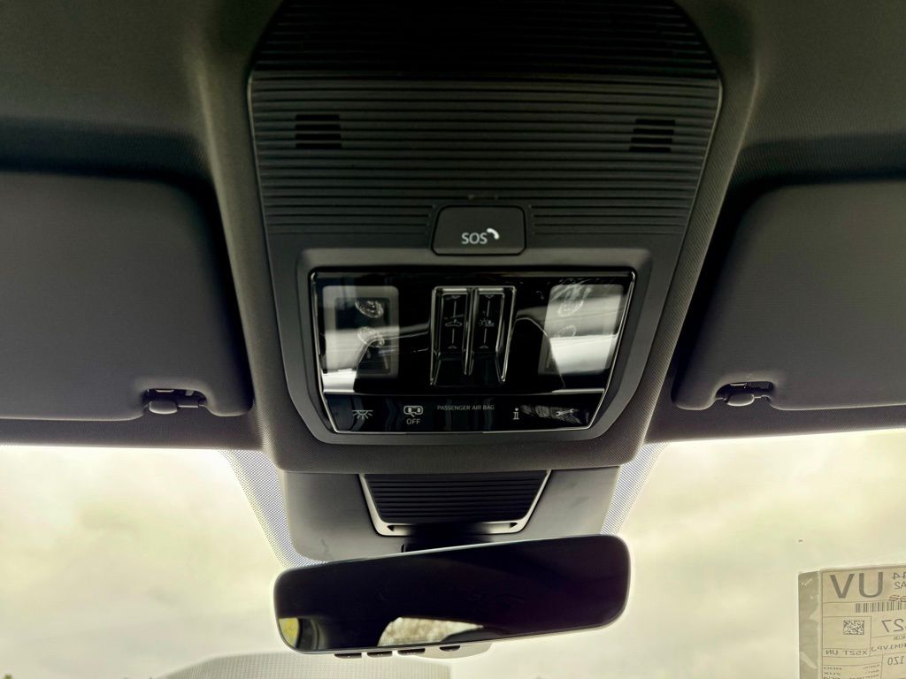 New 2026 Green Volkswagen 2.0T SE R-Line Black image 33