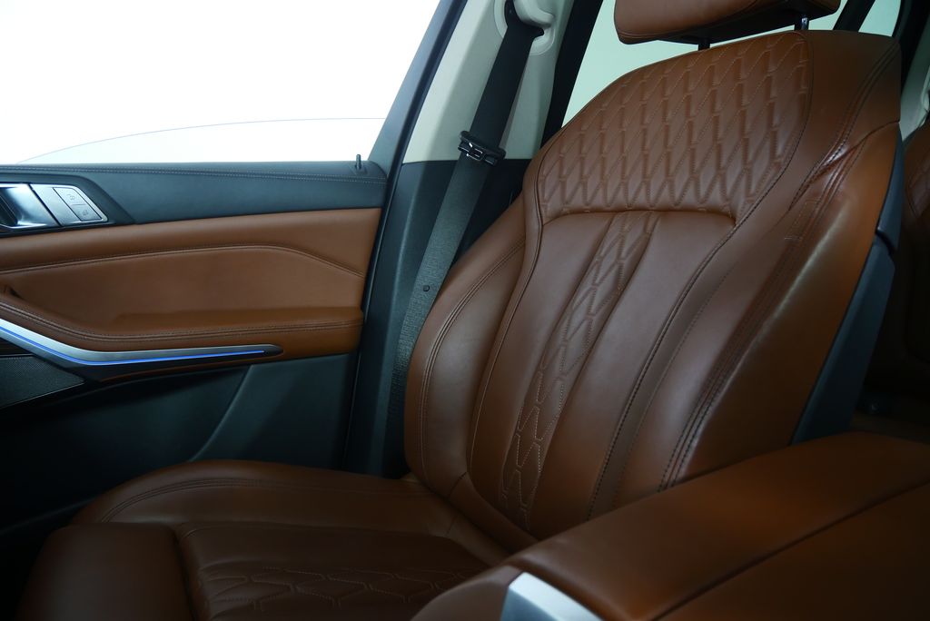 Thumbnail: 2019 BMW X7 - 31