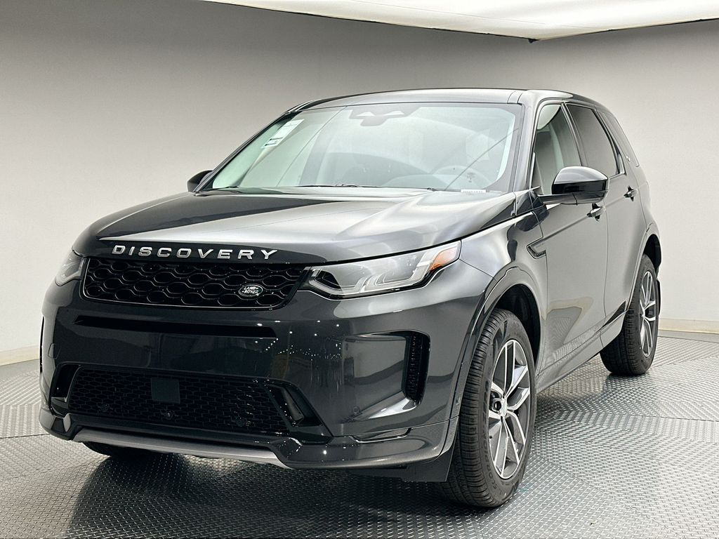2024 Land Rover Discovery Sport S -
                Englewood, NJ