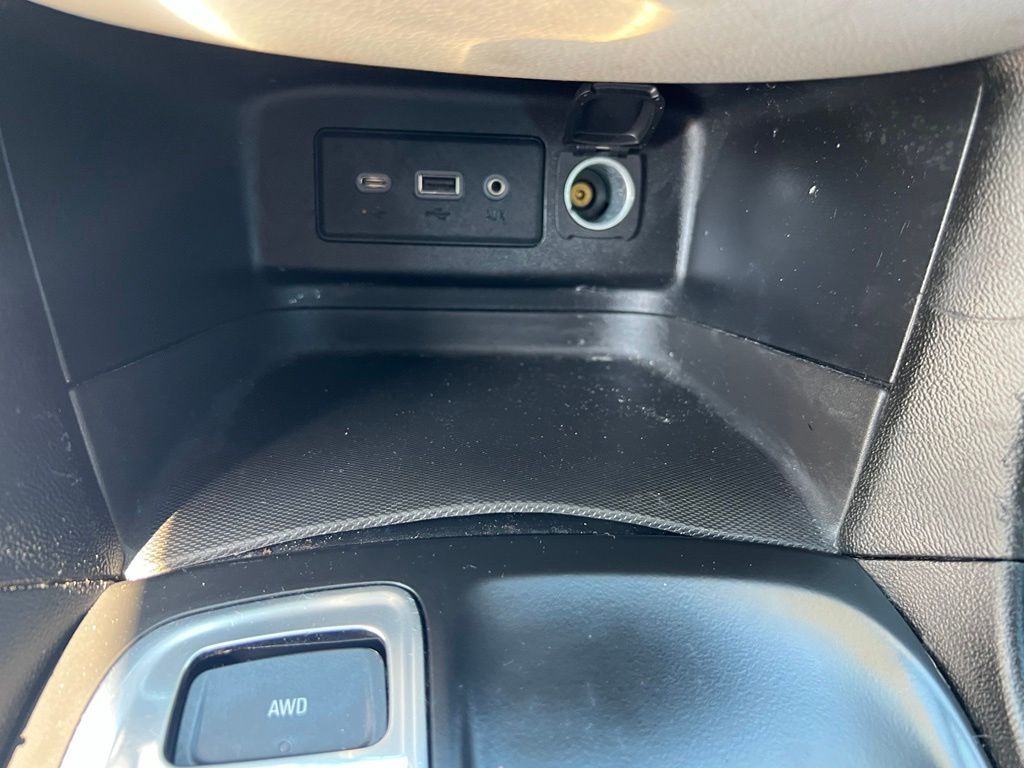 Used 2020 Chevrolet Equinox SUV