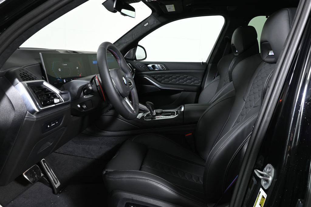 Thumbnail: 2026 BMW X5 - 3