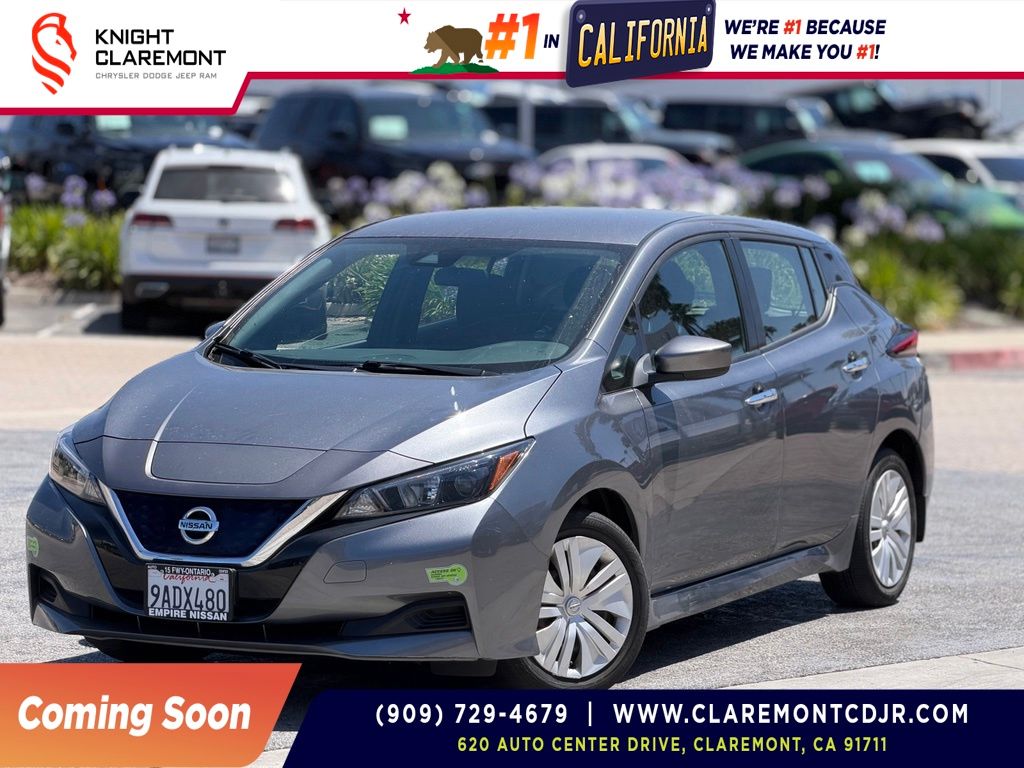 Gray (Gun Metallic) 2022 Nissan LEAF S FWD Hatchback Front-Wheel Drive Automatic