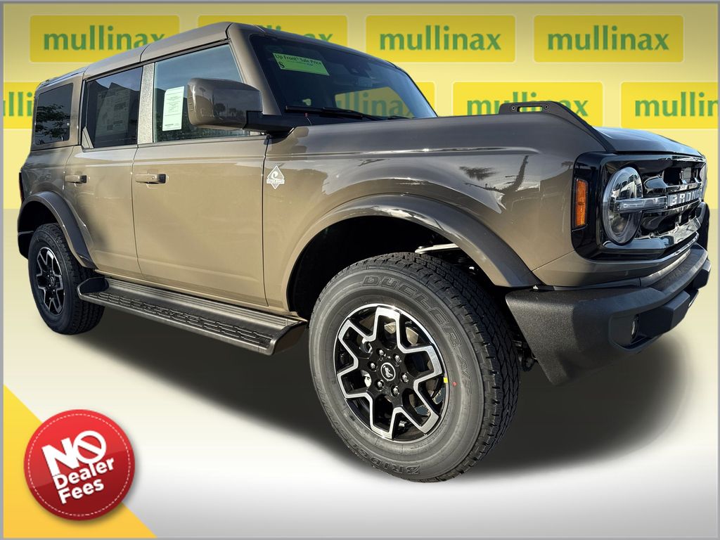 2025 Ford Bronco 4-Door Outer Banks's photo