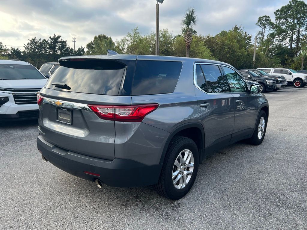 2020 Chevrolet Traverse LS 3