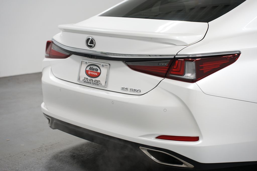 Thumbnail: 2024 Lexus ES - 9