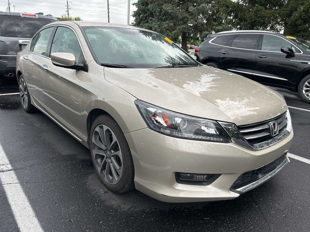 Thumbnail: 2015 Honda Accord - 4