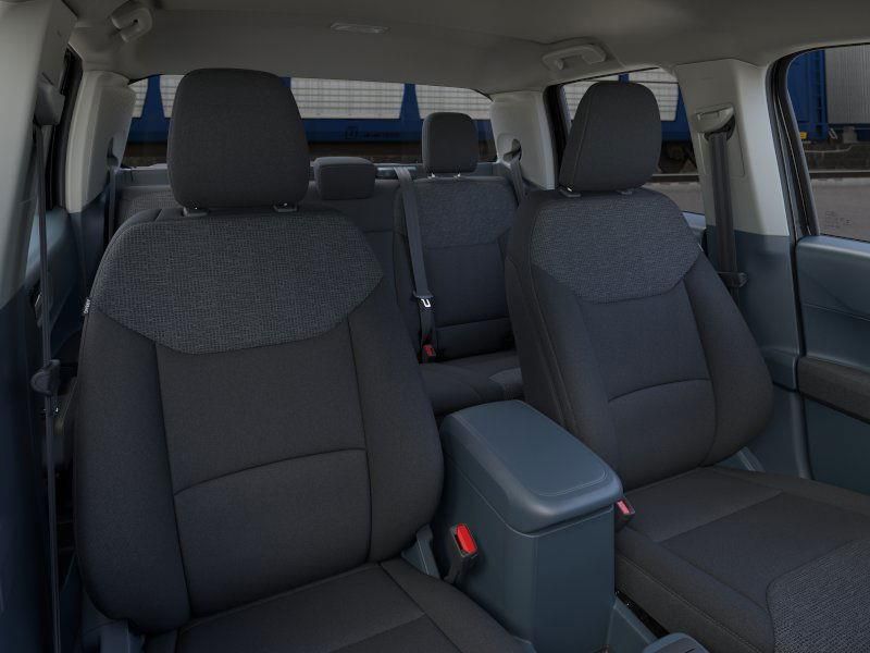 New 2026 Ford Maverick XL 4D Crew Cab