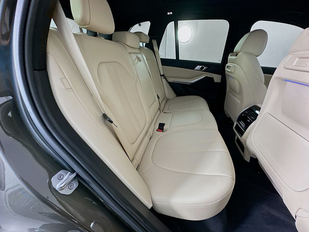 2020 BMW X5 xDrive40i 27