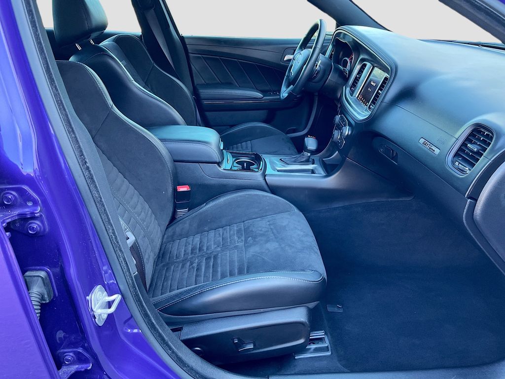 Used 2023 Purple Dodge R/T Scat Pack image 29