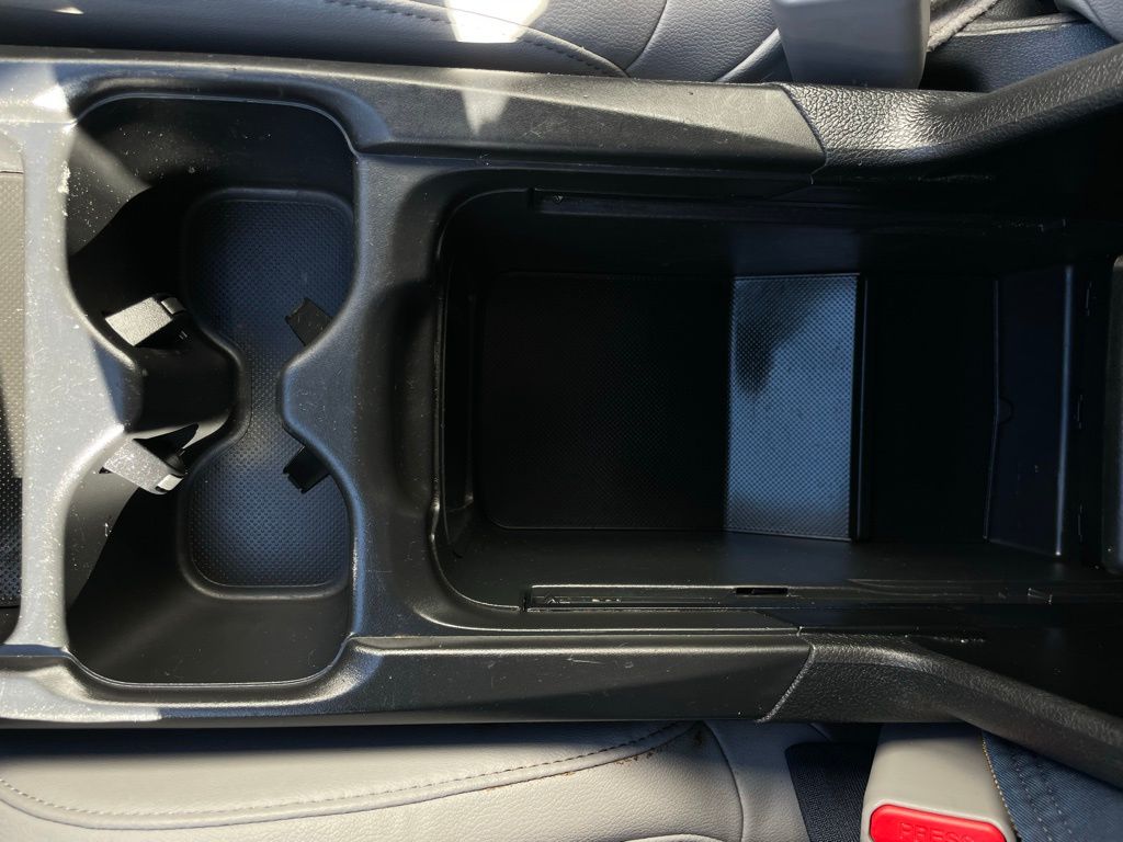 Thumbnail: 2022 Honda CR-V - 21