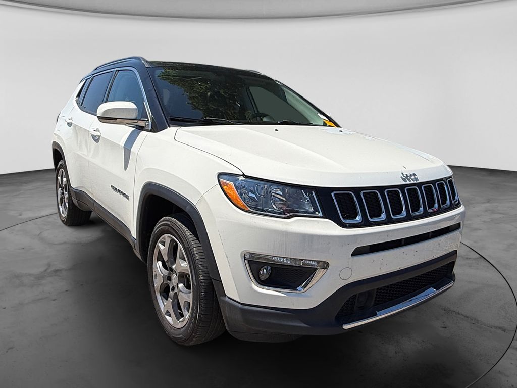 White Clearcoat 2021 Jeep Compass SUV / Crossover Four-Wheel Drive 9-Speed Automatic
