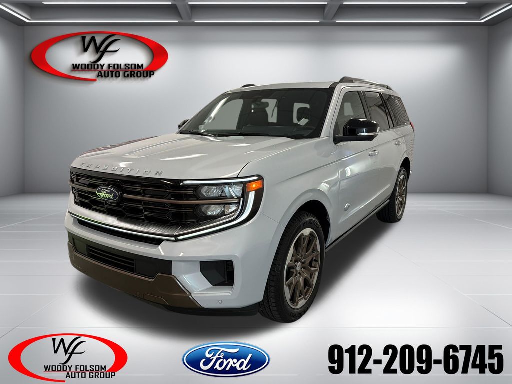 Space Silver Metallic 2026 Ford Expedition King Ranch 4WD SUV / Crossover Four-Wheel Drive Automatic