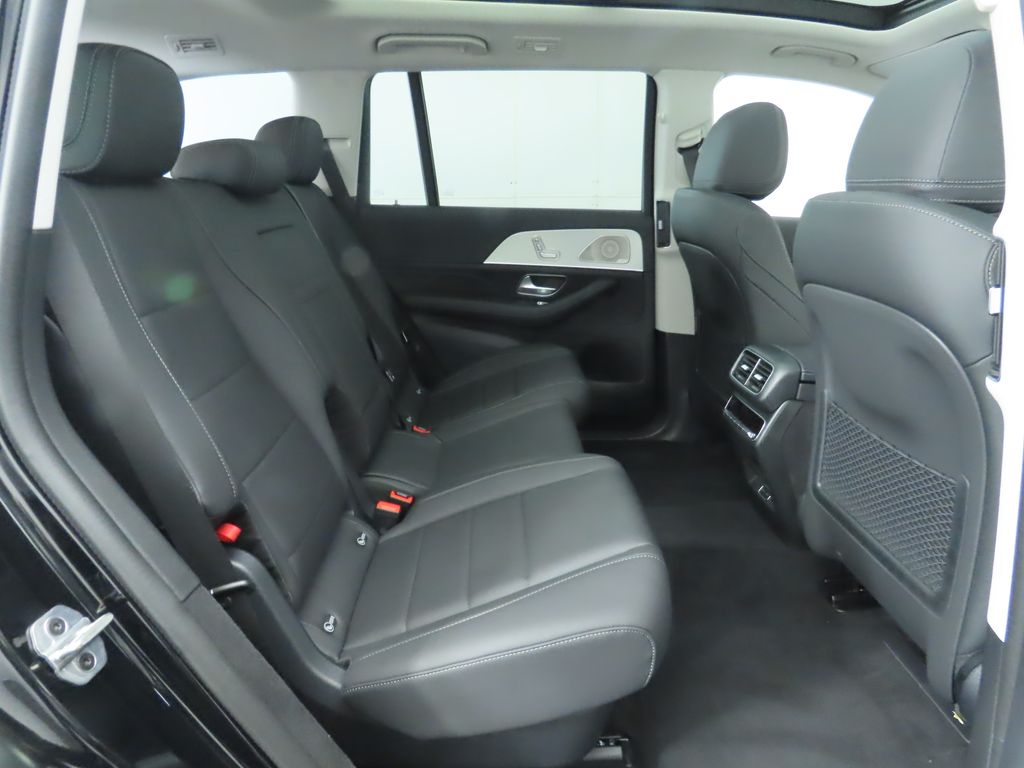 Thumbnail: 2026 Mercedes-Benz GLS - 25