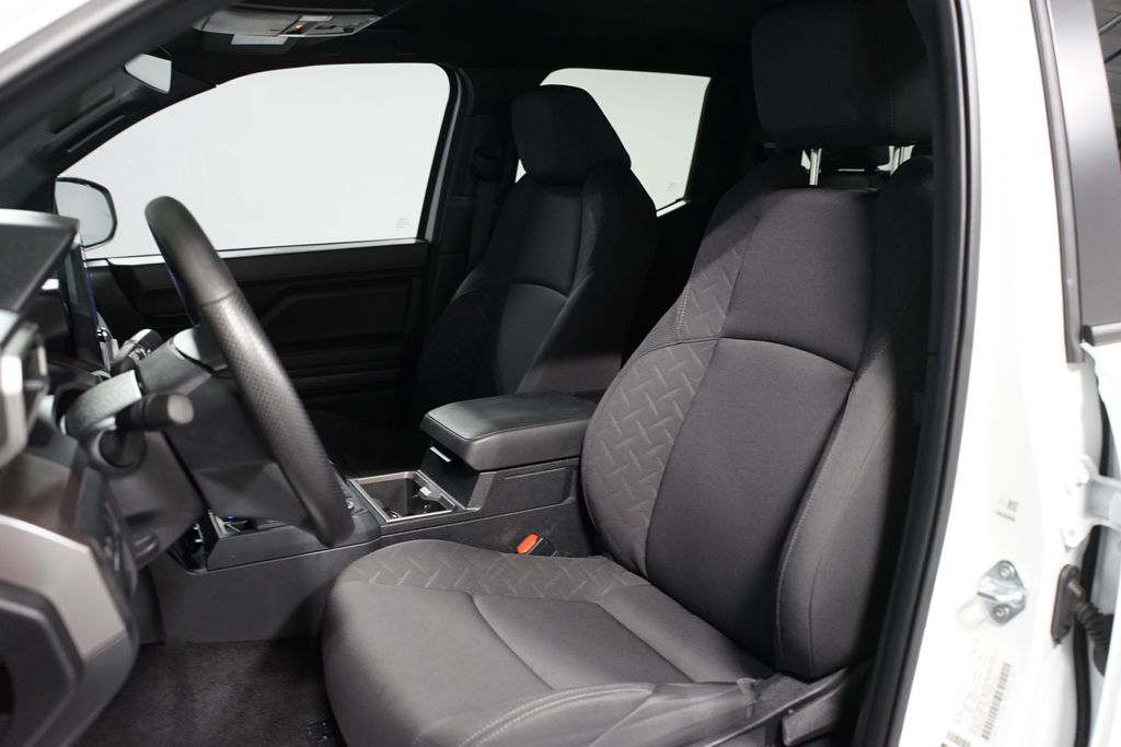 Thumbnail: 2024 Toyota Tacoma - 28