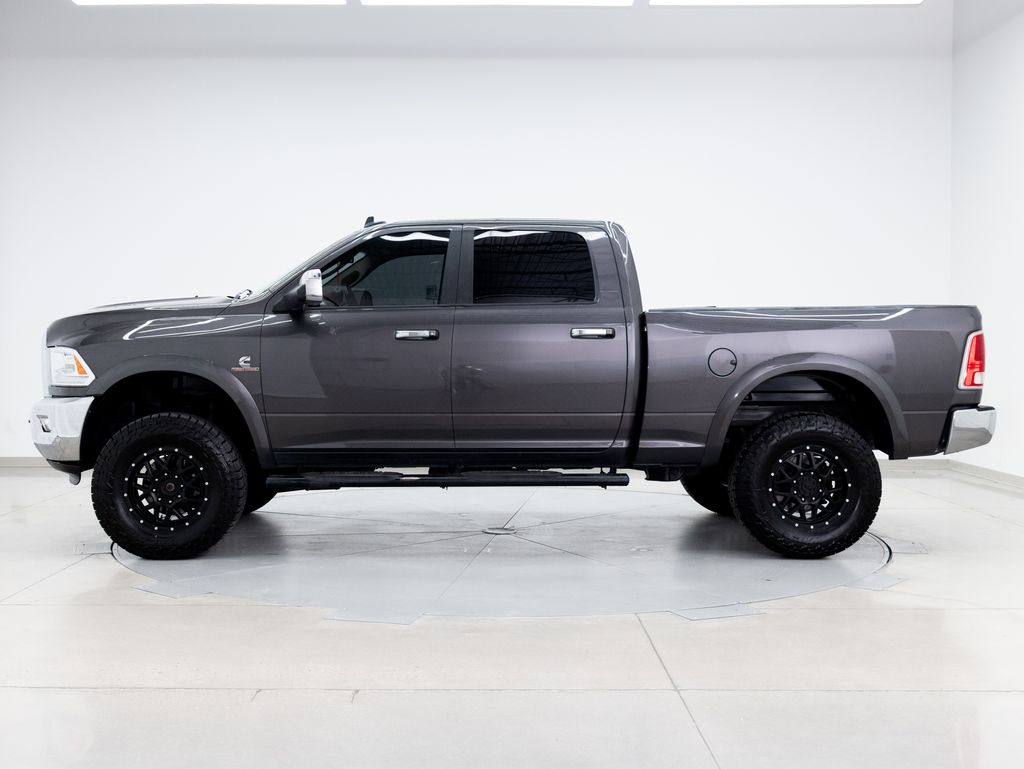 2018 Granite Crystal Metallic Clearcoat Ram 2500 Laramie 4X4 Truck
