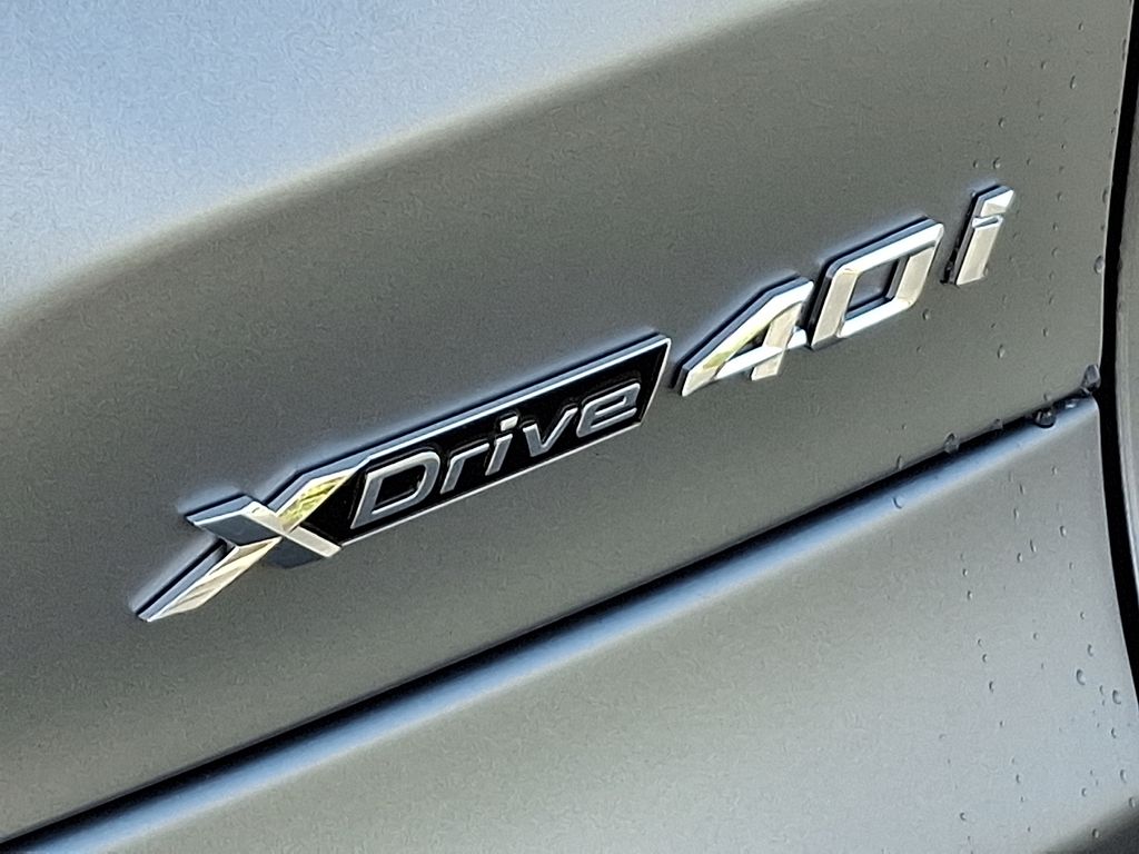 Thumbnail: 2026 BMW X5 - 12