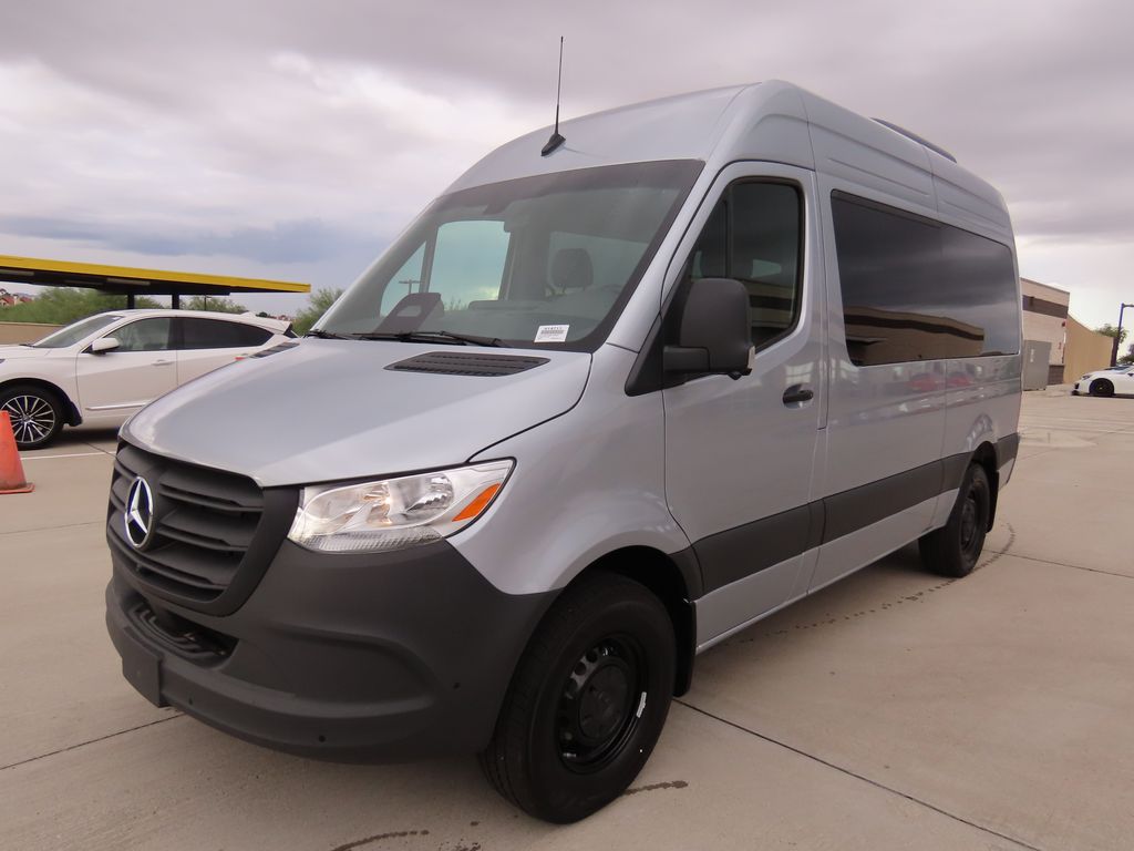 Thumbnail: 2025 Mercedes-Benz Sprinter - 1