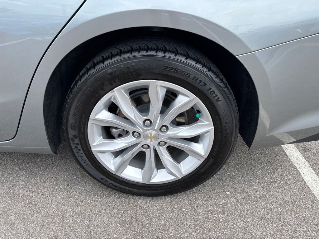 Used 2024 Chevrolet Malibu Sedan