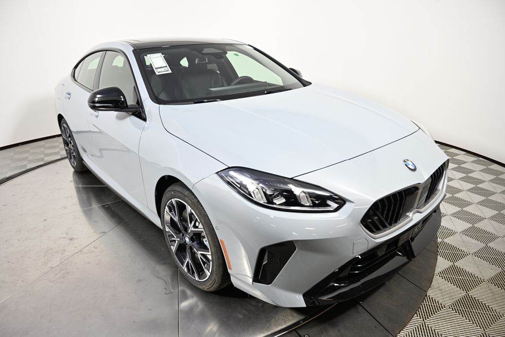 Thumbnail: 2026 BMW 2 Series - 7