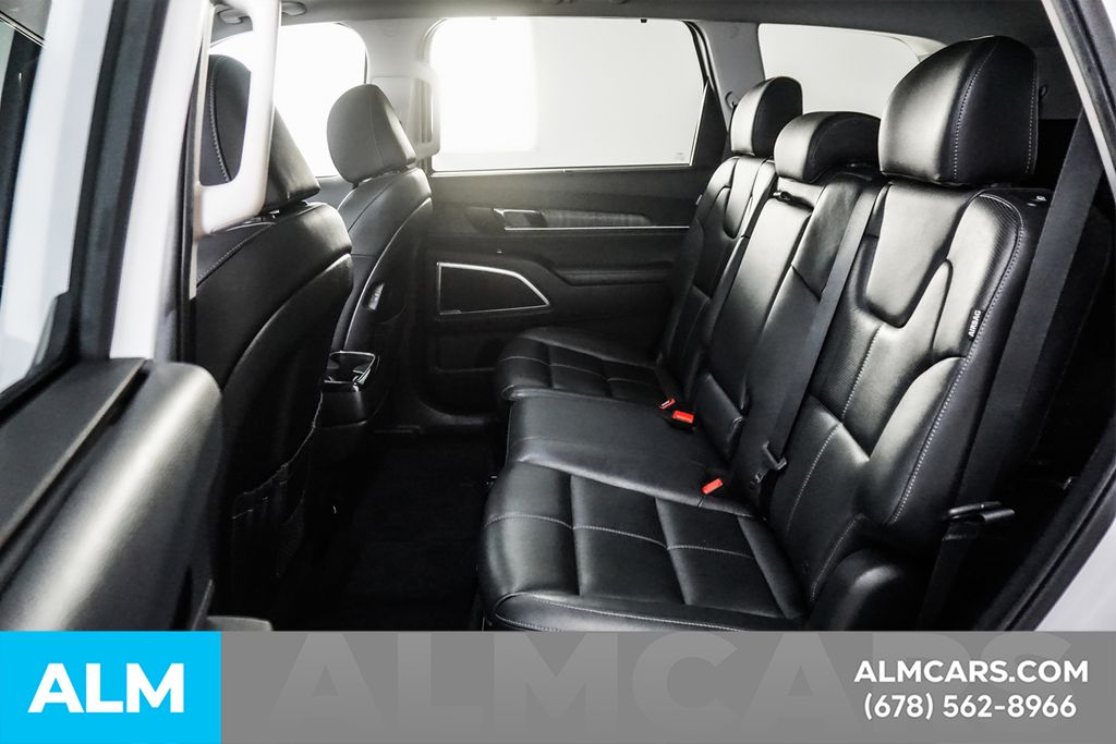 Used 2024 White Kia EX image 17