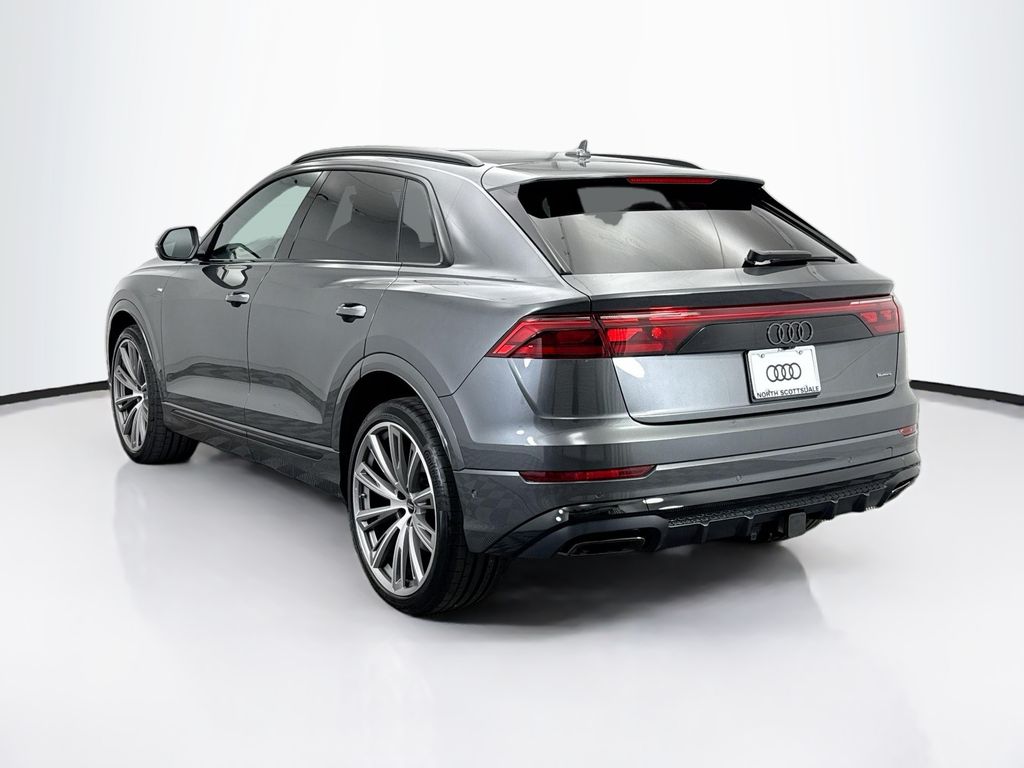 Thumbnail: 2026 Audi Q8 - 7