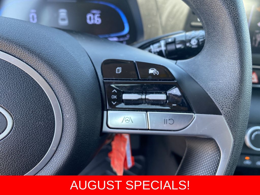 Used 2025 Hyundai Elantra Sedan