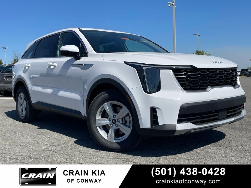 2026 Kia Sorento LX FWD