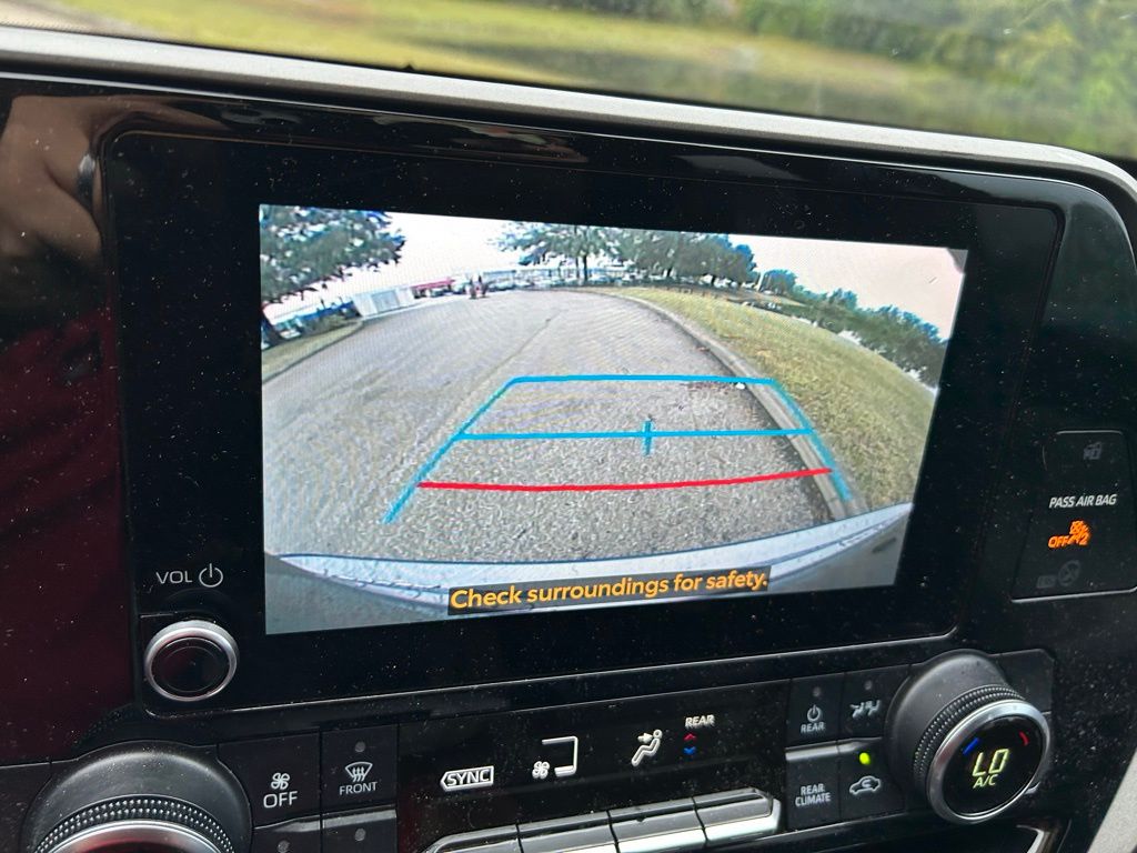 Thumbnail: 2023 Toyota Highlander - 28