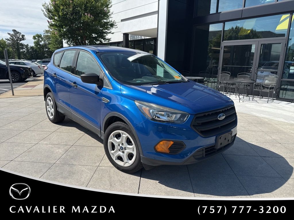 Lightning Blue Metallic 2018 Ford Escape S FWD SUV / Crossover Front-Wheel Drive 6-Speed Automatic