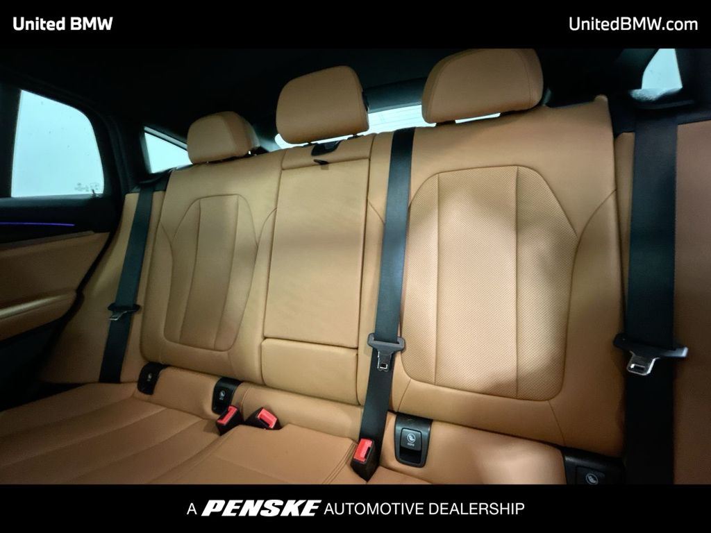 Thumbnail: 2025 BMW X4 - 21