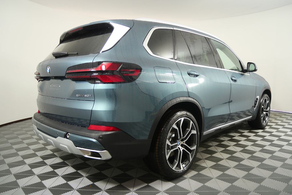 Thumbnail: 2026 BMW X5 - 3