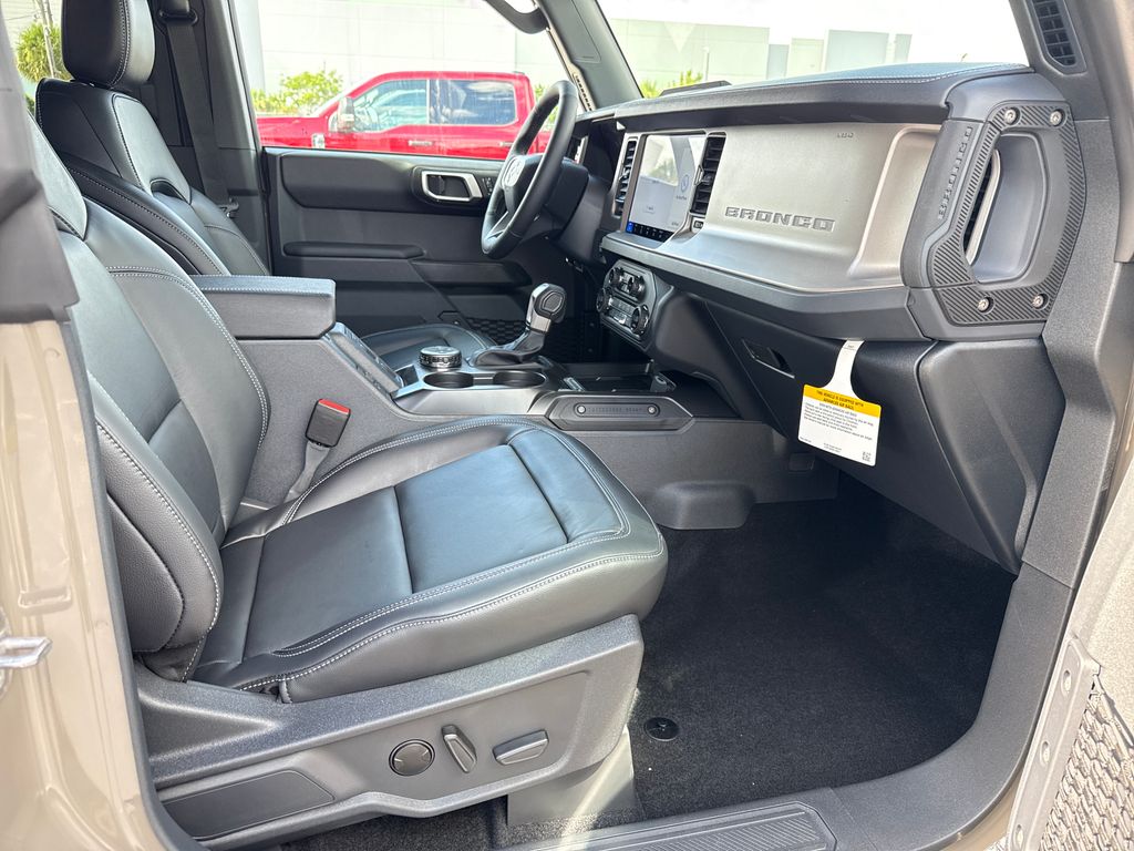 New 2026 Gray Ford Outer Banks image 23