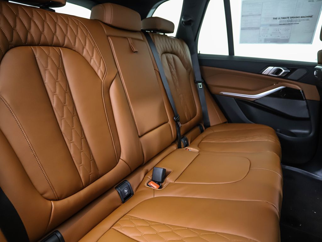 Thumbnail: 2026 BMW X5 - 26