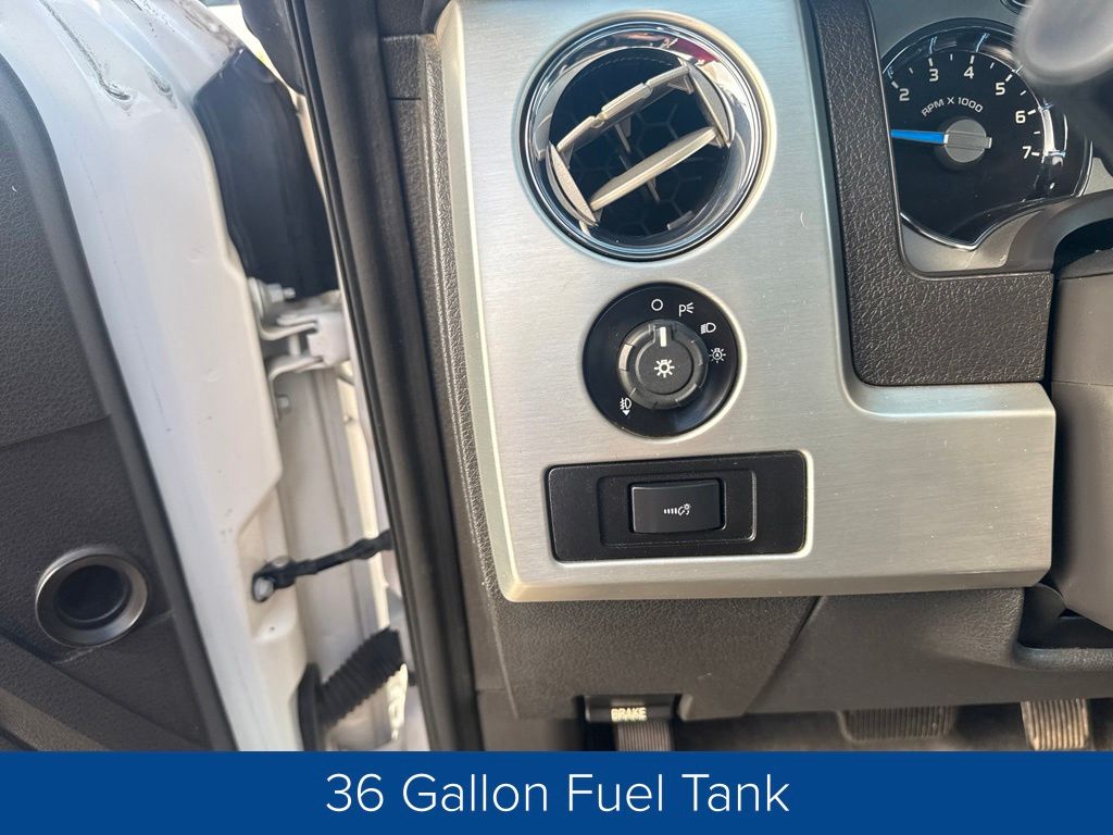 2013 Ford F-150 Platinum