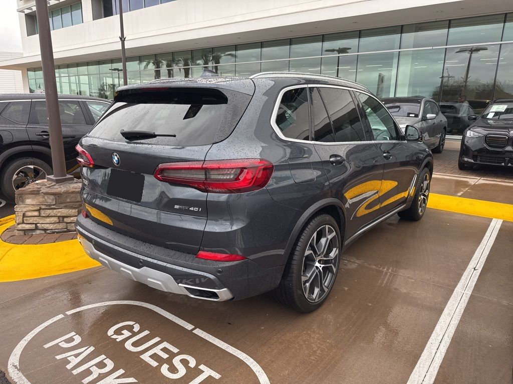 Thumbnail: 2020 BMW X5 - 5