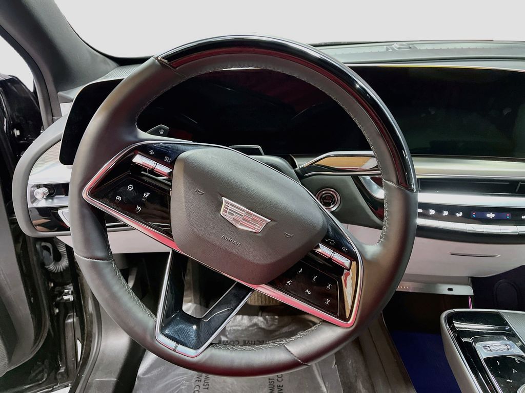 Used 2025 Stellar Black Metallic Cadillac Luxury image 11