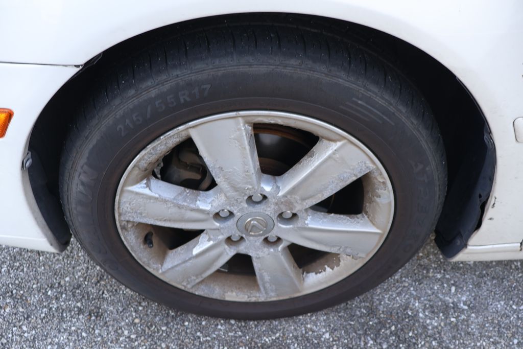 Thumbnail: 2005 Lexus ES - 4