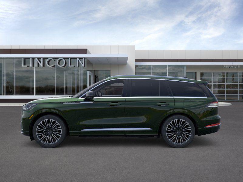 Thumbnail: 2026 Lincoln Aviator - 3
