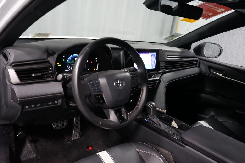 Thumbnail: 2025 Toyota Camry - 7