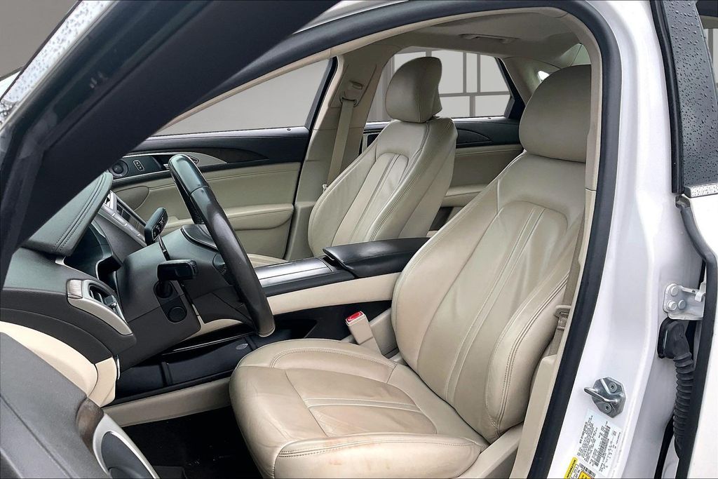 Used 2019 Lincoln MKZ Hybrid Sedan