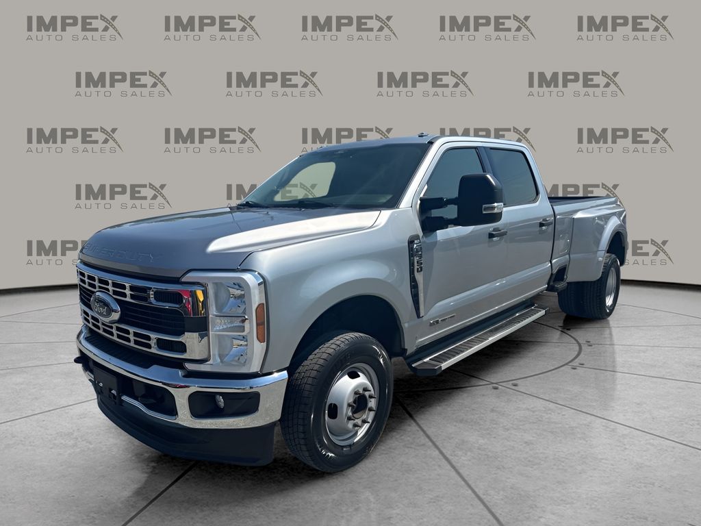 2024 Ford F-350 XLT 4x4 Crew Cab 8' Box DRW's photo