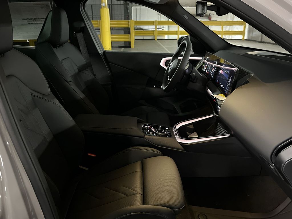 Thumbnail: 2025 BMW X3 - 25