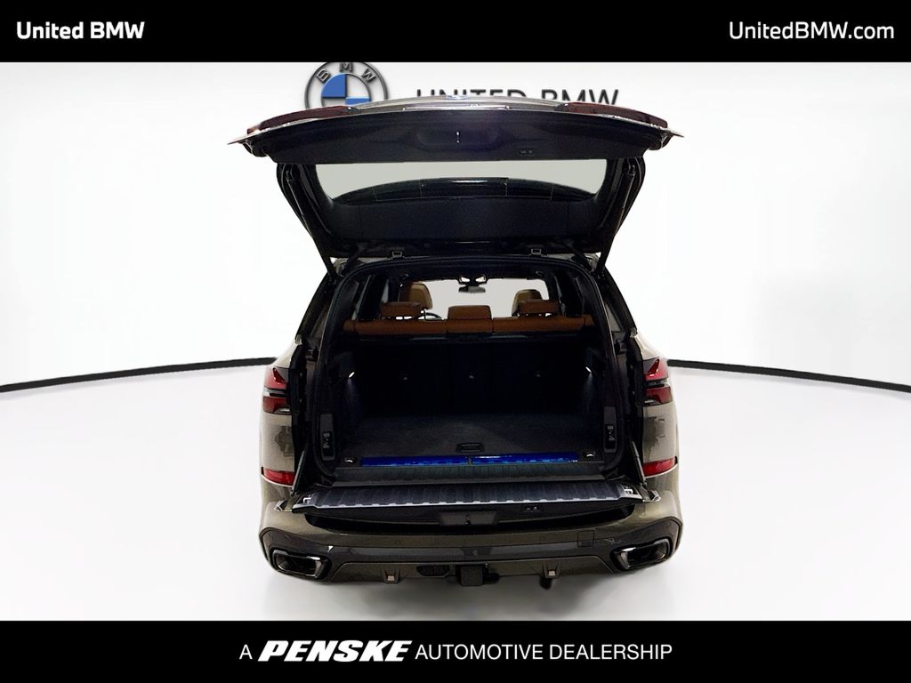 Thumbnail: 2026 BMW X5 - 14