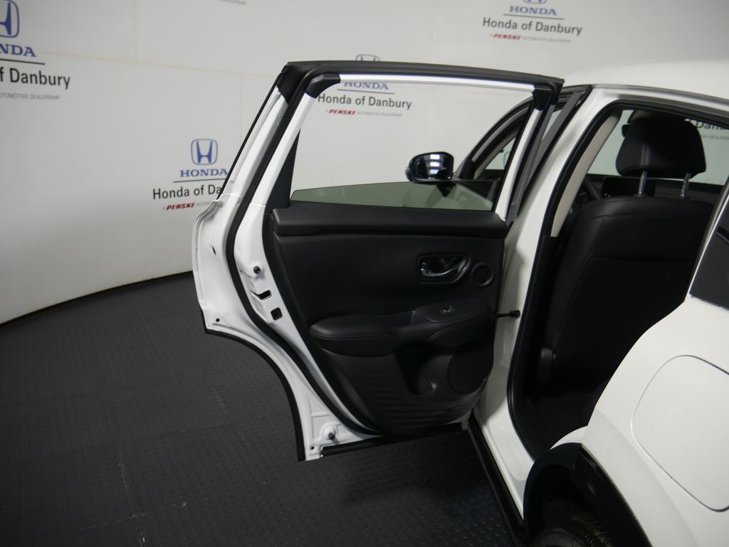 Thumbnail: 2027 Honda HR-V - 12