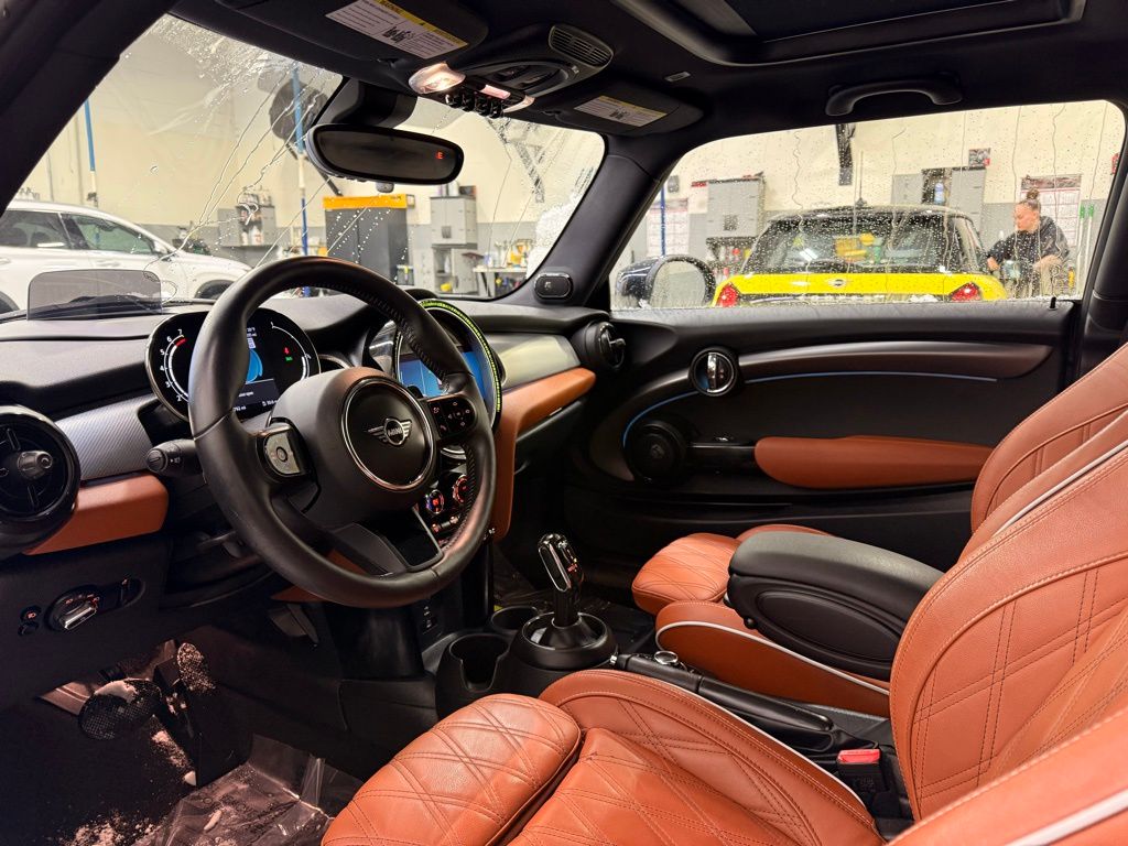 Thumbnail: 2023 MINI Cooper - 11