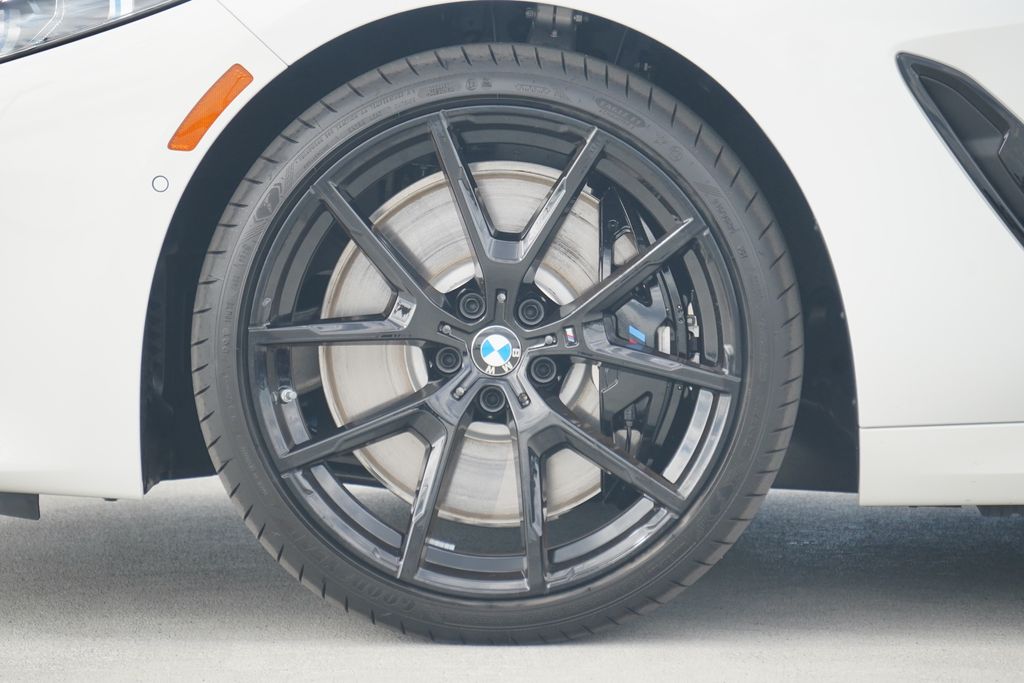Thumbnail: 2026 BMW 8 Series - 5
