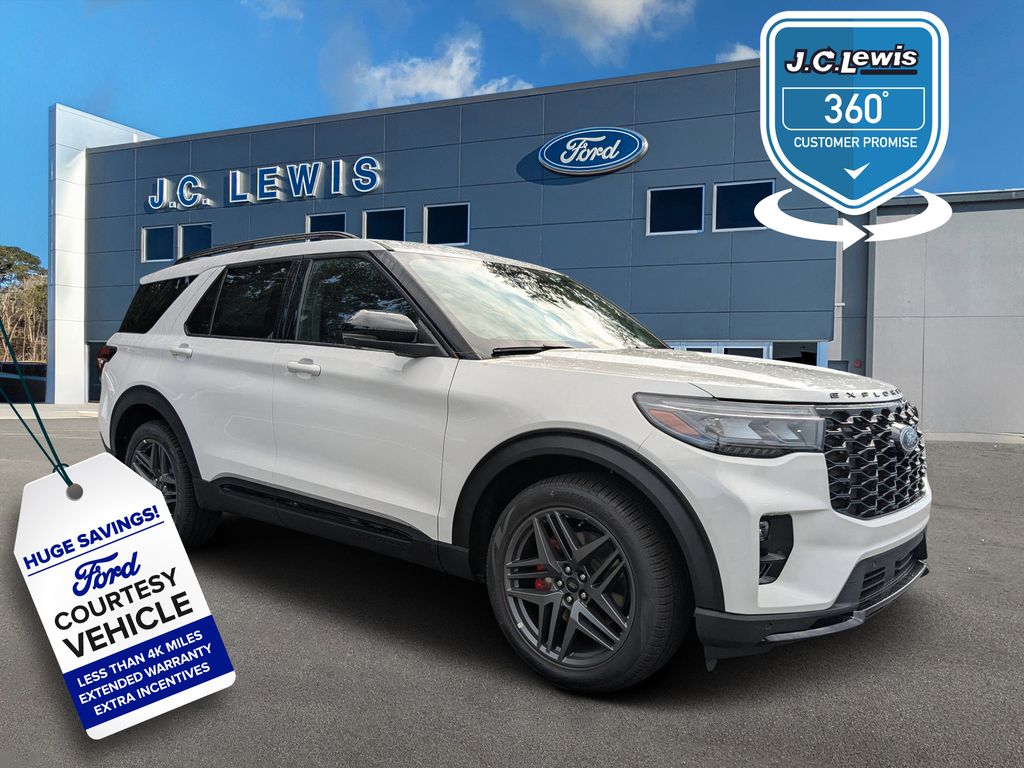 2025 Ford Explorer ST