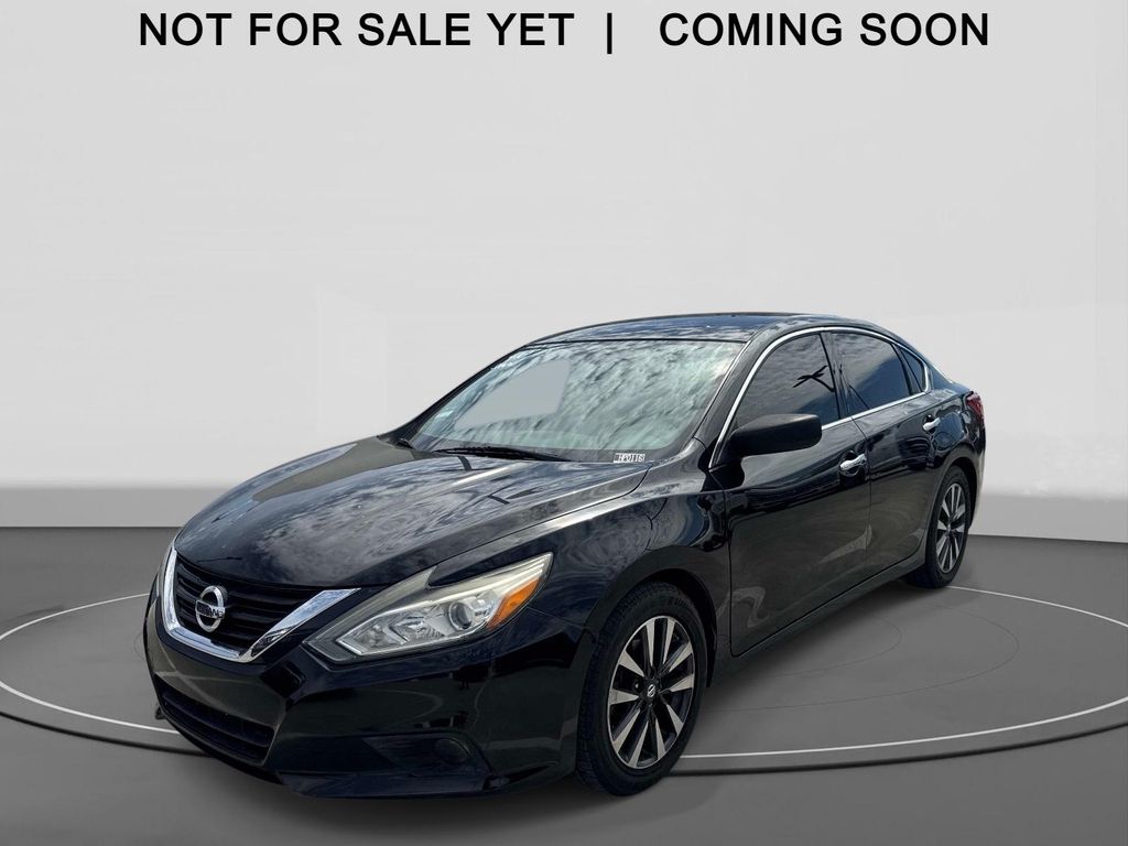 Super Black Clearcoat 2017 Nissan Altima 2.5 SV Sedan Front-Wheel Drive Continuously Variable Transmission