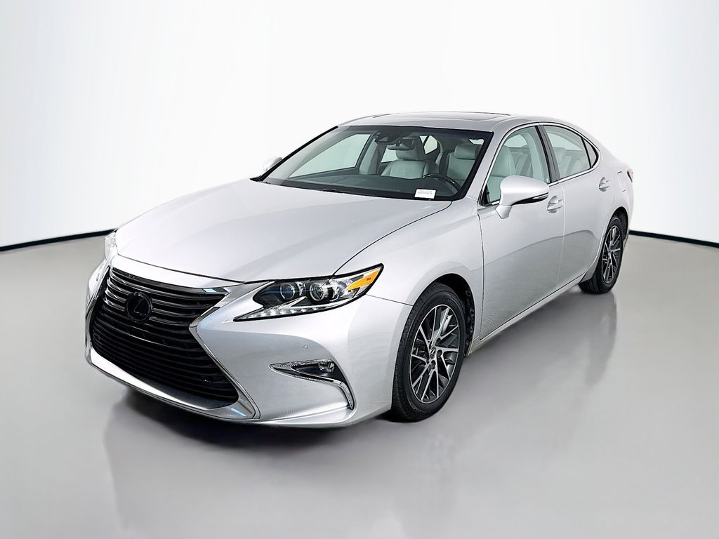 Thumbnail: 2018 Lexus ES - 1