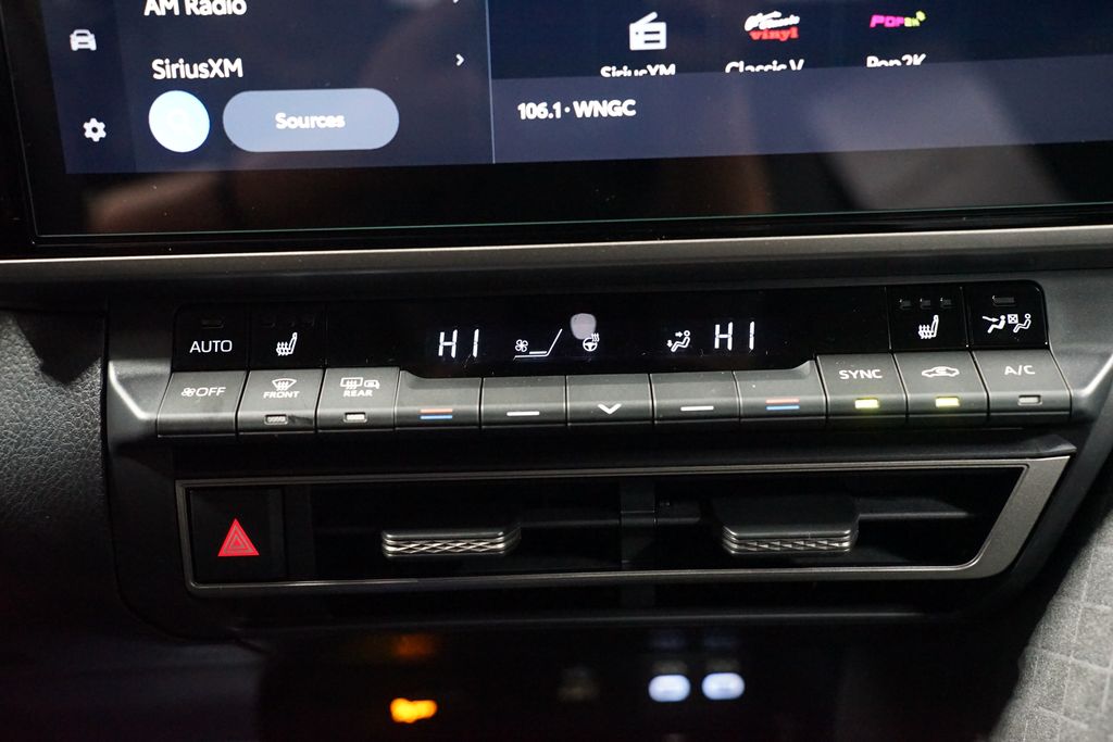 Thumbnail: 2026 Toyota Camry - 20